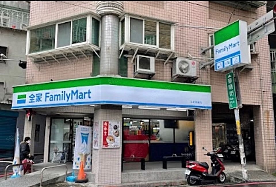 屋主自租/免仲介費/1樓全新套房/可短租 - 板橋區 - 獨立套房 - Homates 台灣