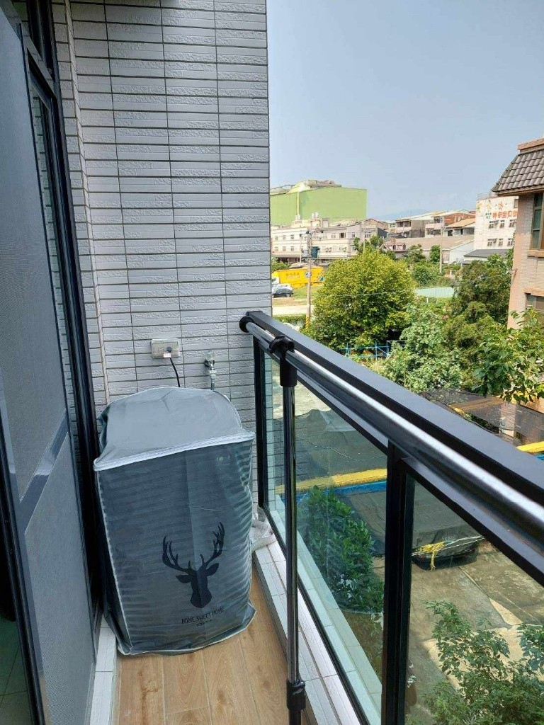[Houli] Rental Room with large balcony, welcome MICRON employee - Houli - Bedroom - Homates Taiwan