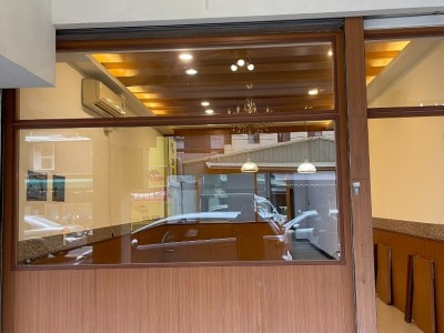 台灣 -  - 五權路