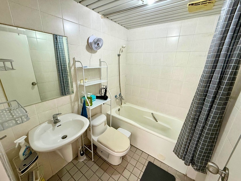 大鵬新城｜家庭式大空間｜徵雅房室友 1 人 - Xitun - Bedroom - Homates Taiwan