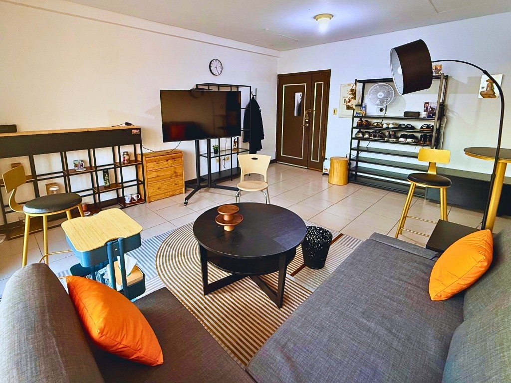 大鵬新城｜家庭式大空間｜徵雅房室友 1 人 - Xitun - Bedroom - Homates Taiwan