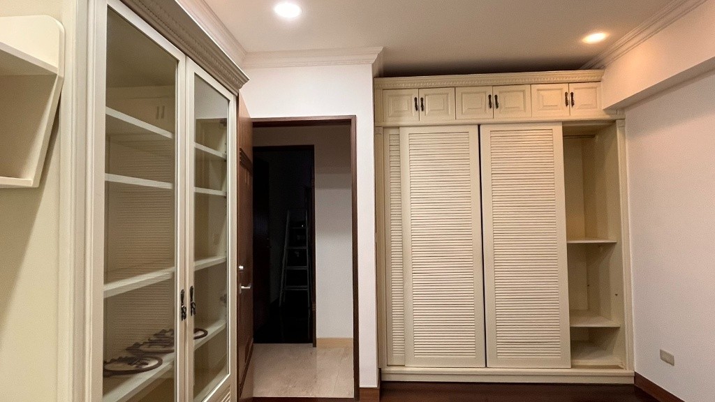 Spacious 3+1 Bedroom Residence | Songshan District | Taipei Arena MRTSpacious 42-Ping Designer Apartment | Near Taipei Arena MRT  - 松山區 - 整個住家 - Homates 台灣
