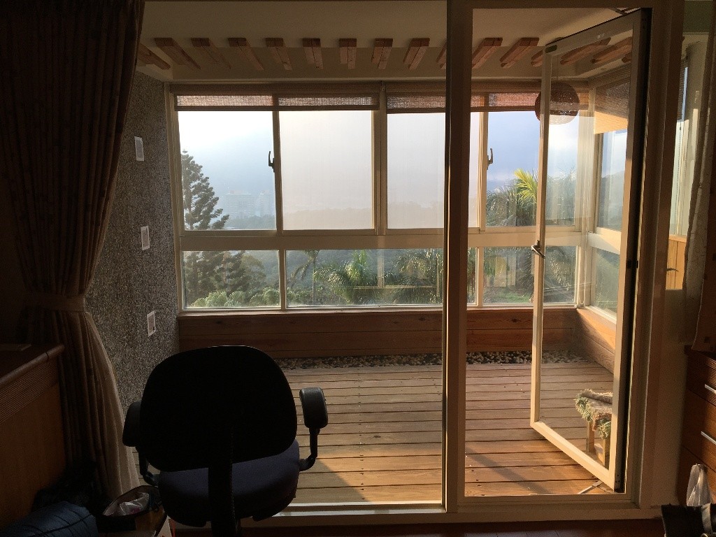 北投淡水 楓丹白露社區10坪超大合租套房，無敵美景，個人獨立陽台 - 北投區 - 獨立套房 - Homates 台灣