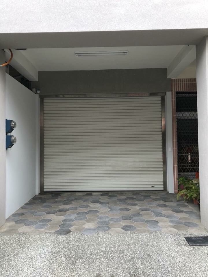 全新裝潢清水模建築 落地陽台獨立大套房 家電全新！ - 楠梓區 - 獨立套房 - Homates 台灣