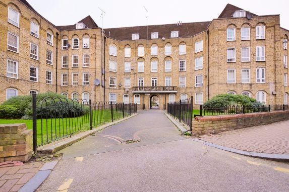 a* 140 per week!!! Don't be late - St Katharine's &amp; Wapping - Bedroom - Homates United Kingdom