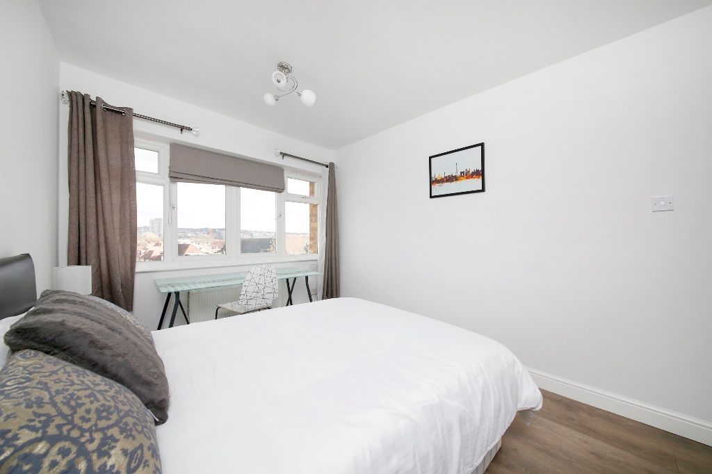 LUXURY SINGLE ROOM - DOUBLE BED - KILBURN - ZONE 2 - Abbey Wood - 分租单间 - Homates 英国