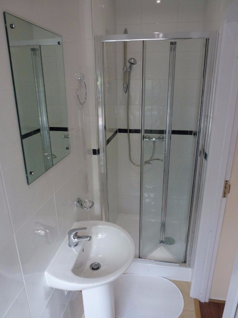 SINGLE ROOM IN EAST ACTON (ZONE 2) - CENTRAL LINE - Abbey Wood - Bedroom - Homates United Kingdom