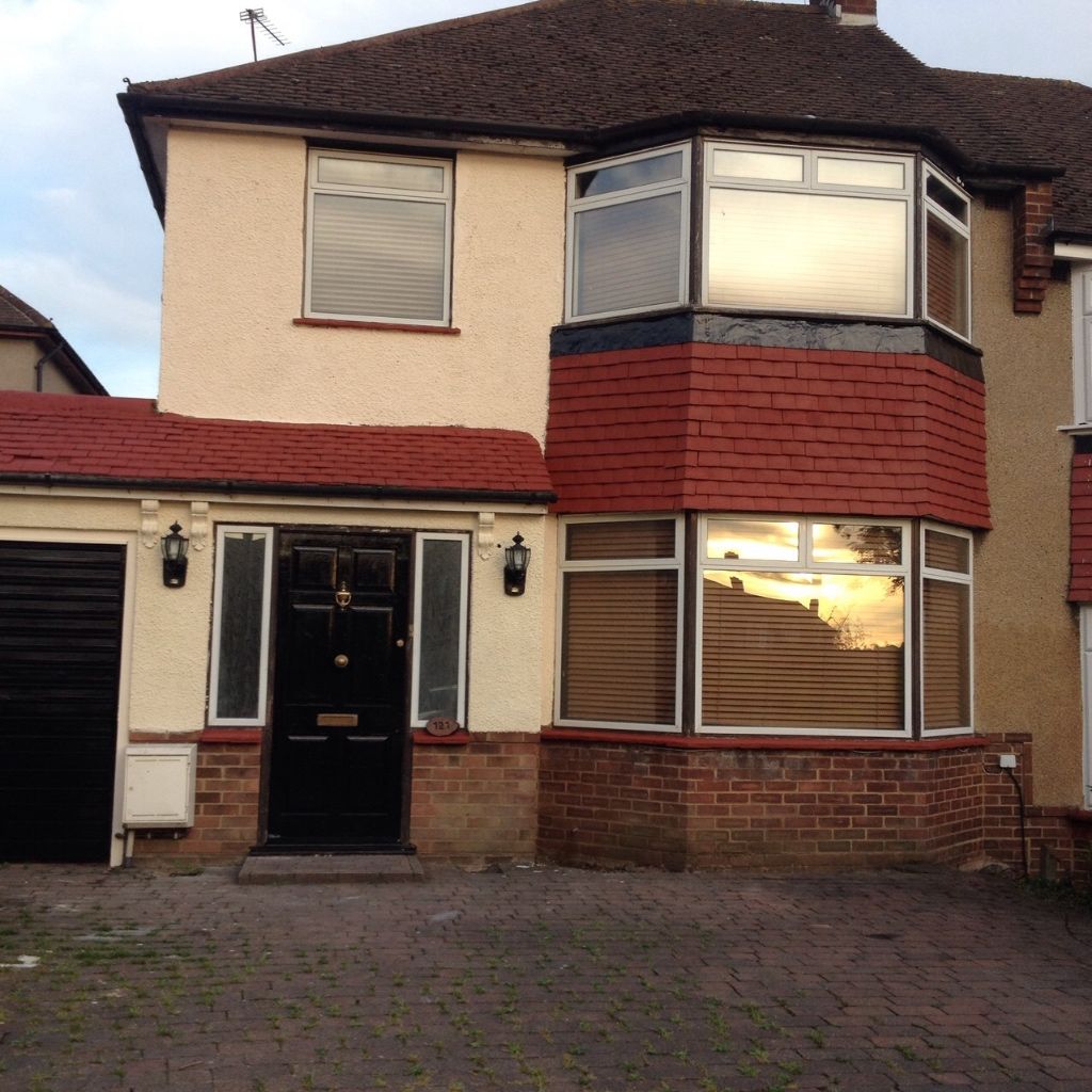 ROOM TO RENT – COCKFOSTERS, BARNET – ALL INCLUSIVE WITH BILLS - England - Bedroom - Homates United Kingdom