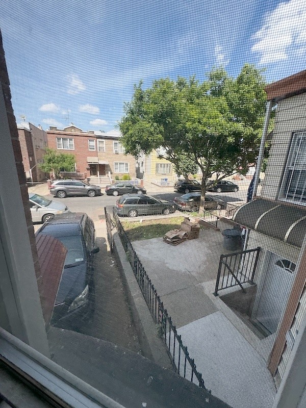 纽约布鲁克林宾臣墟(Bensonhurst)出租两室户$2000/月 - Bensonhurst - Flat - Homates United States