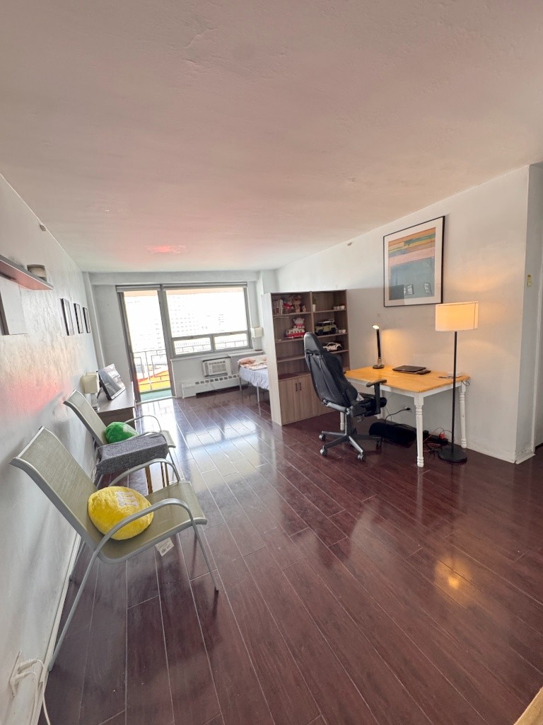 纽约皇后区大套房1900/月全包 -  - Flat - Homates United States