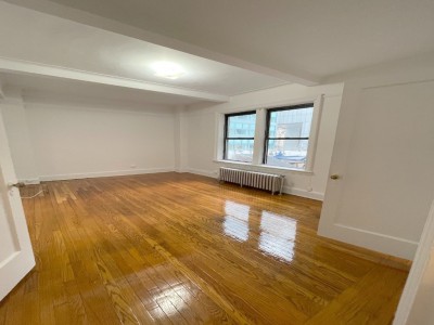 美國 -  - 161 East 52nd Street,New York,NY 10022