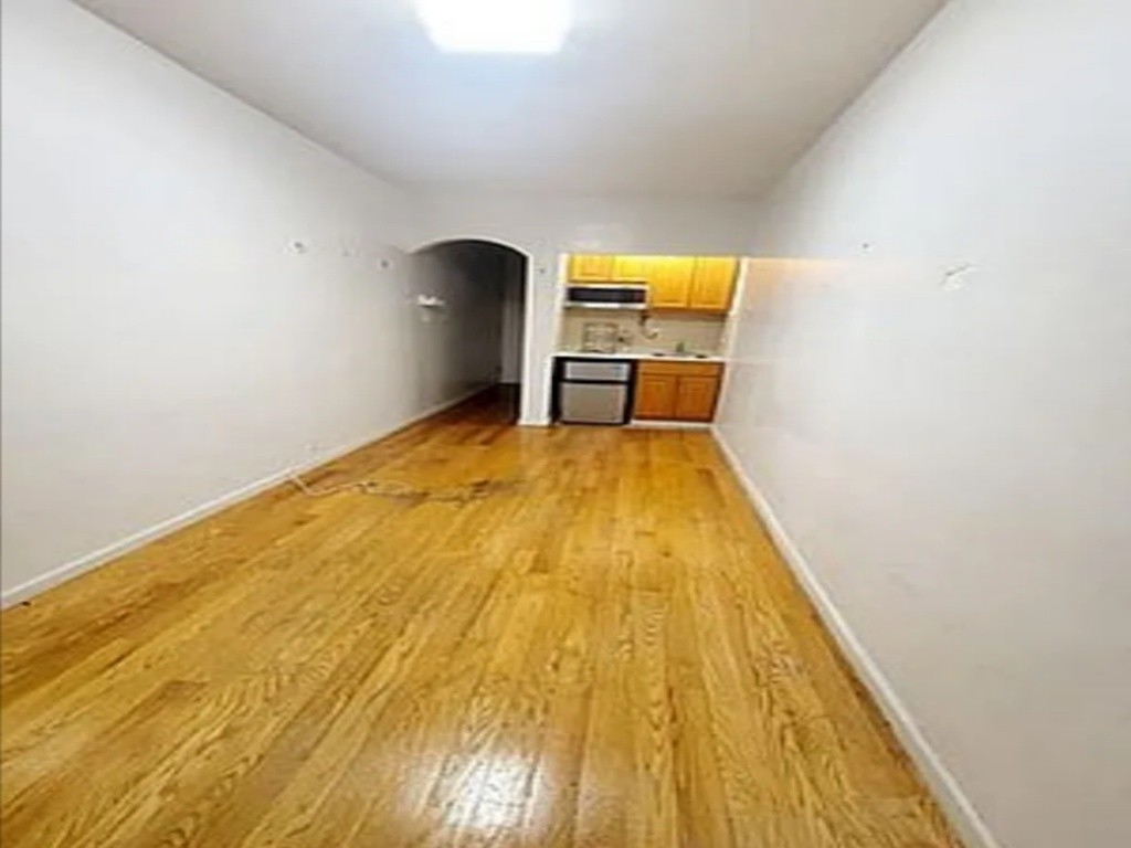 曼哈顿Manhattan_中城东统舱出租包水电2560 -  - 整套出租 - Homates 美国