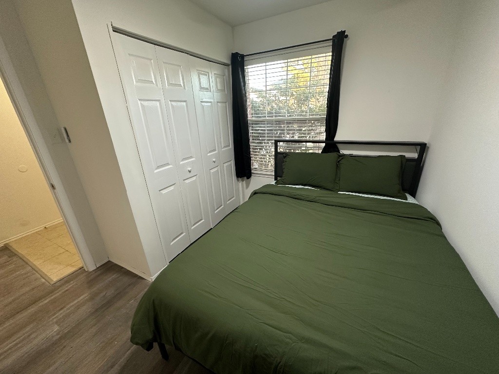 Katy Bedroom 1 -  - 分租房間 - Homates 美國