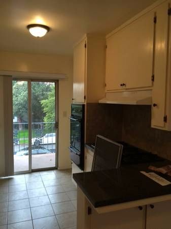 $1050 Seeking Roommate - Spacious 2 bed/2 bath available ASAP!  - Agoura Hills 阿古拉山 - Flat - Homates United States