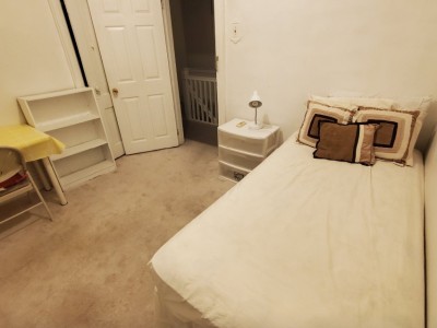 森林小丘單房出租 - 8948 70th Rd. Forest Hills, NY 11375